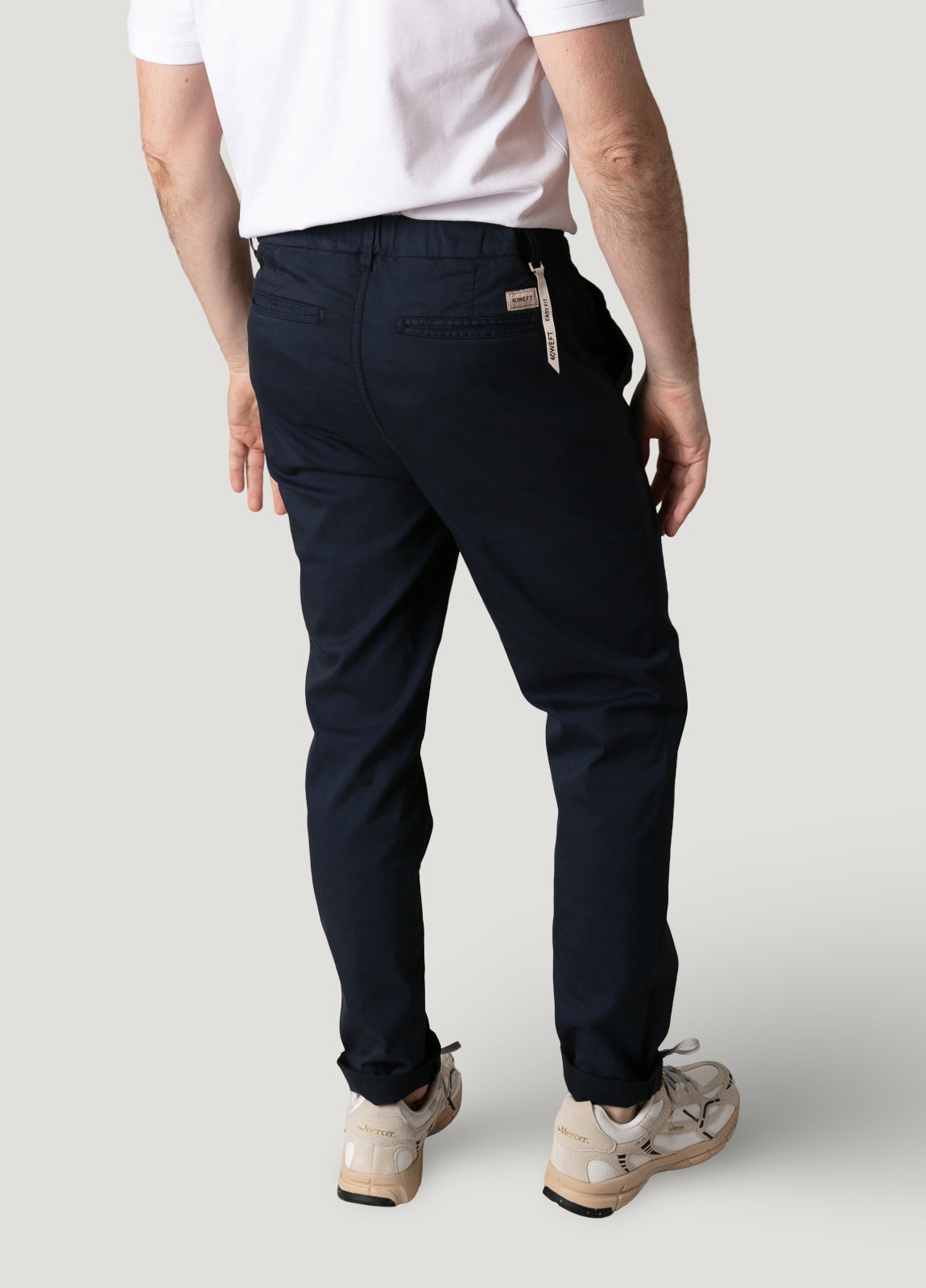 Pantalón sport chino marino