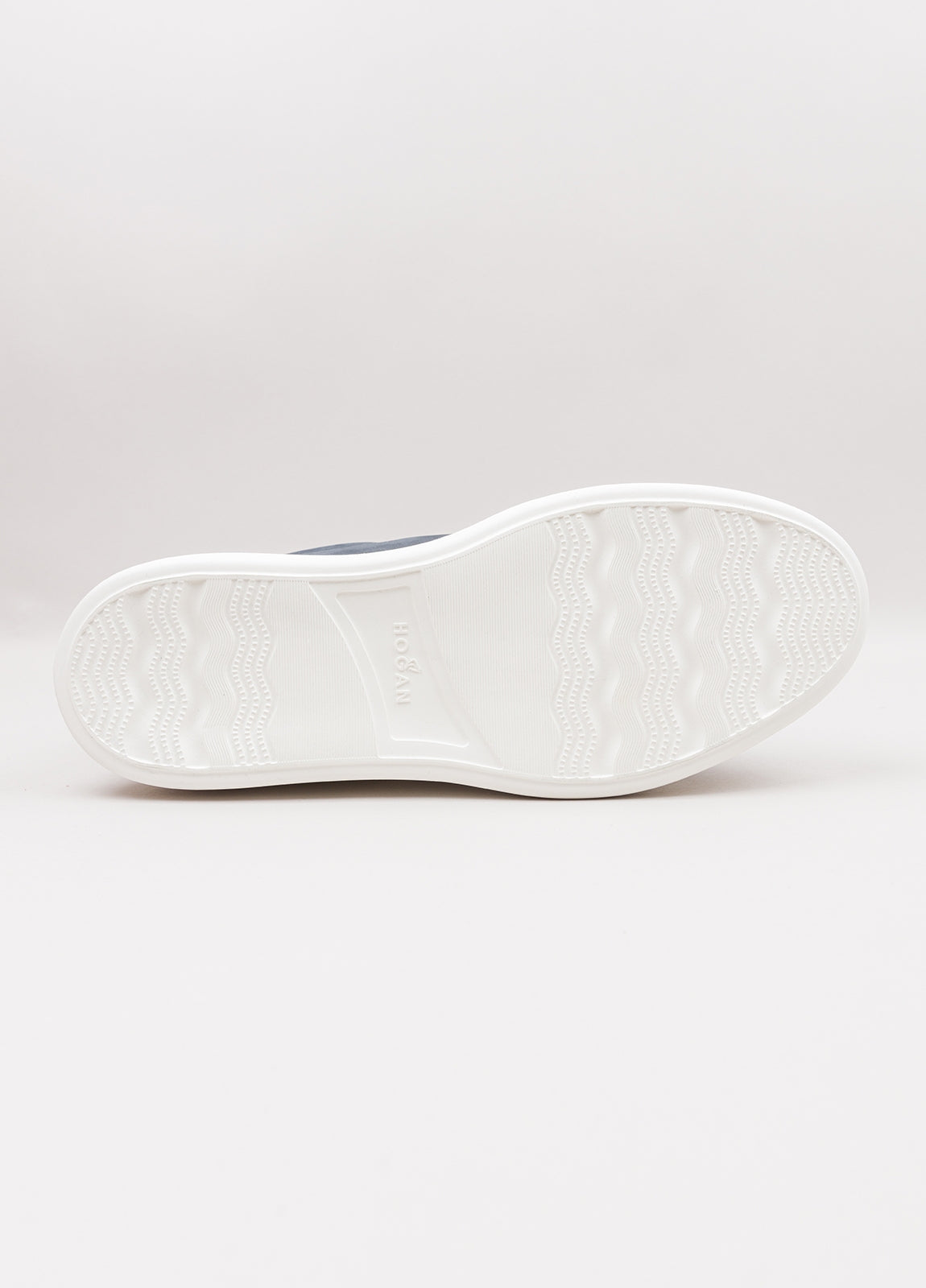 Sneakers marino y granate