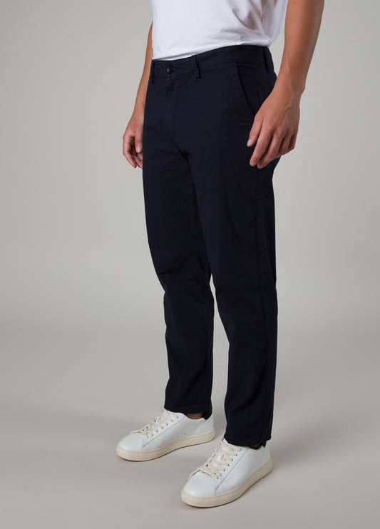 Pantalón chino marino
