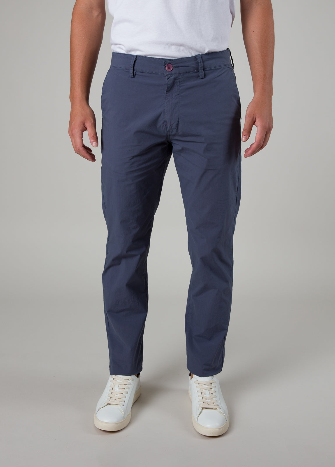 Pantalón chino plomo
