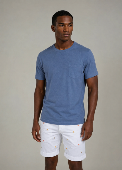 Light blue short-sleeved T-shirt