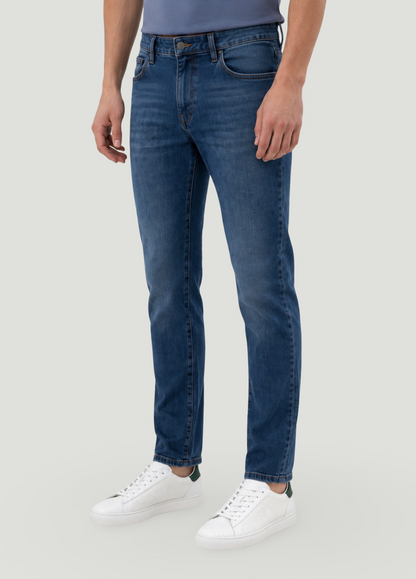 Medium denim jeans