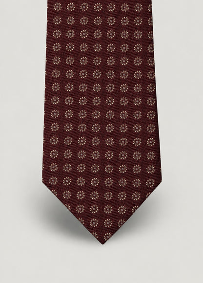 Corbata vestir dibujo flor burdeos, detalle