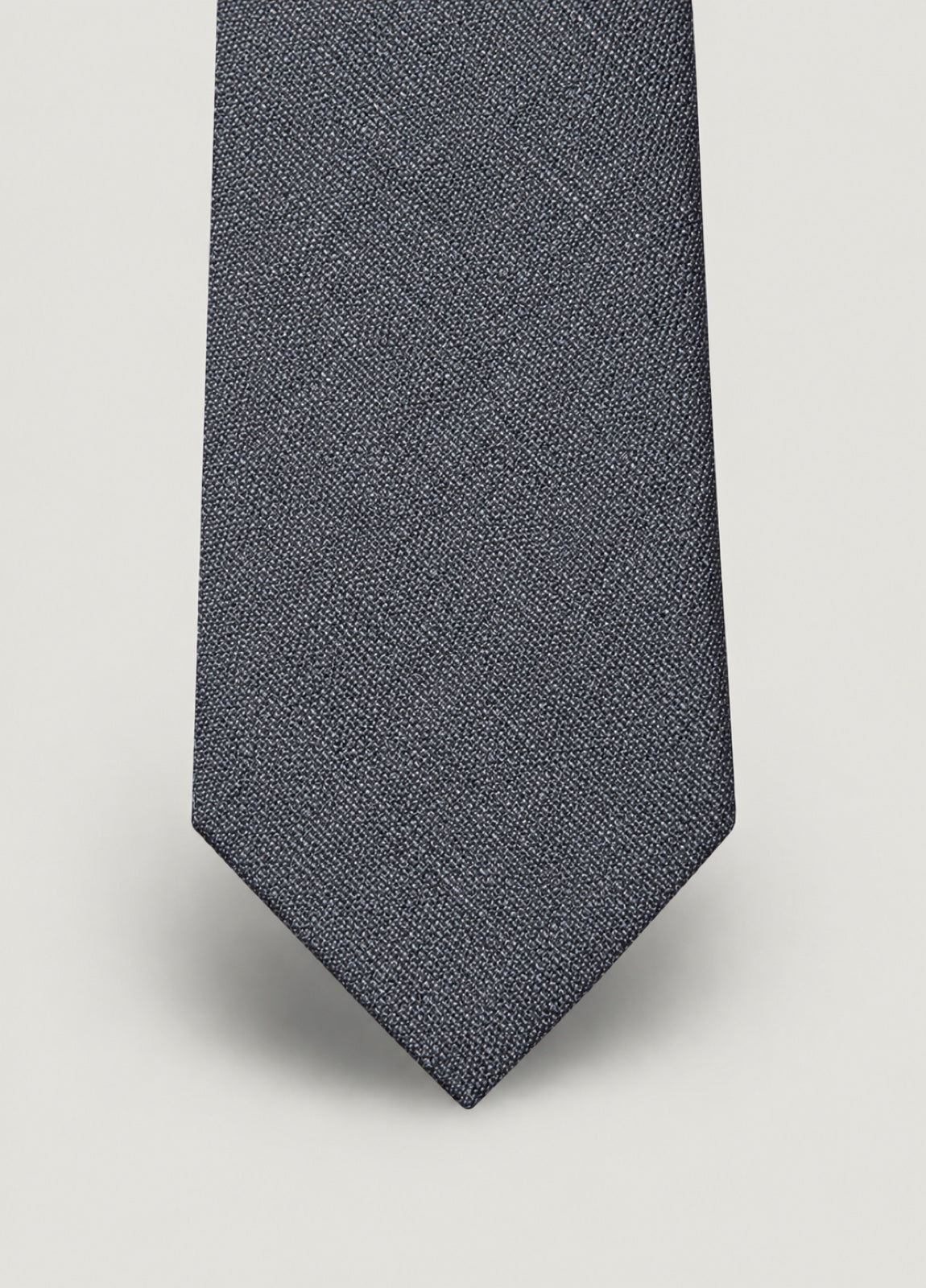 Corbata vestir grano gris, detalle