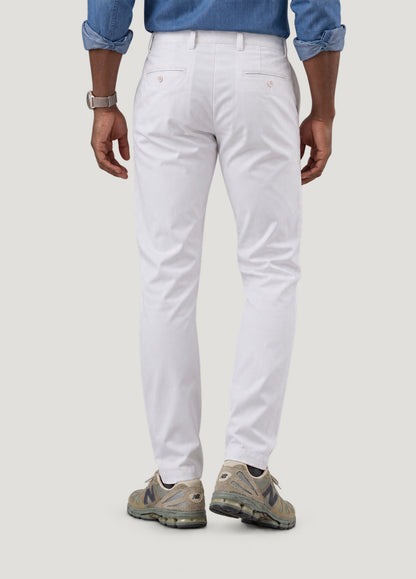Pantalón casual chino blanco