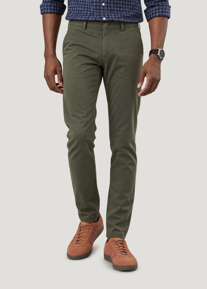 Pantalón casual chino verde