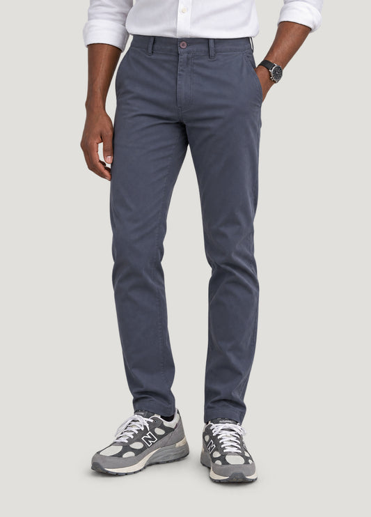 Pantalón casual chino plomo