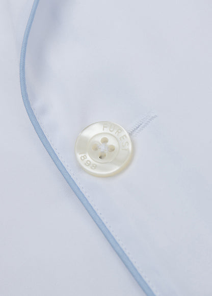 Pijama largo liso blanco con funda incluida
