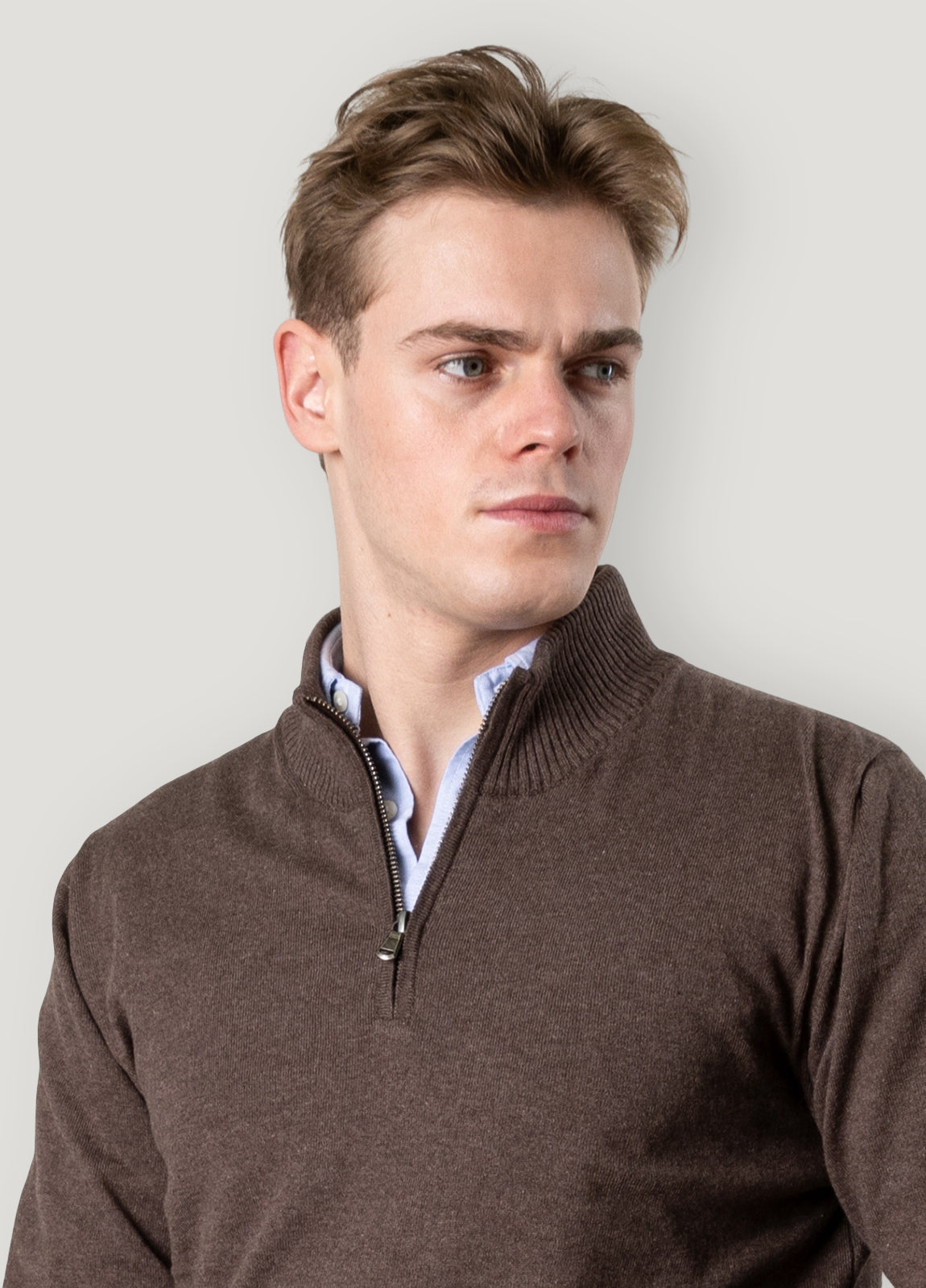 Jersey cuello perkins marrón