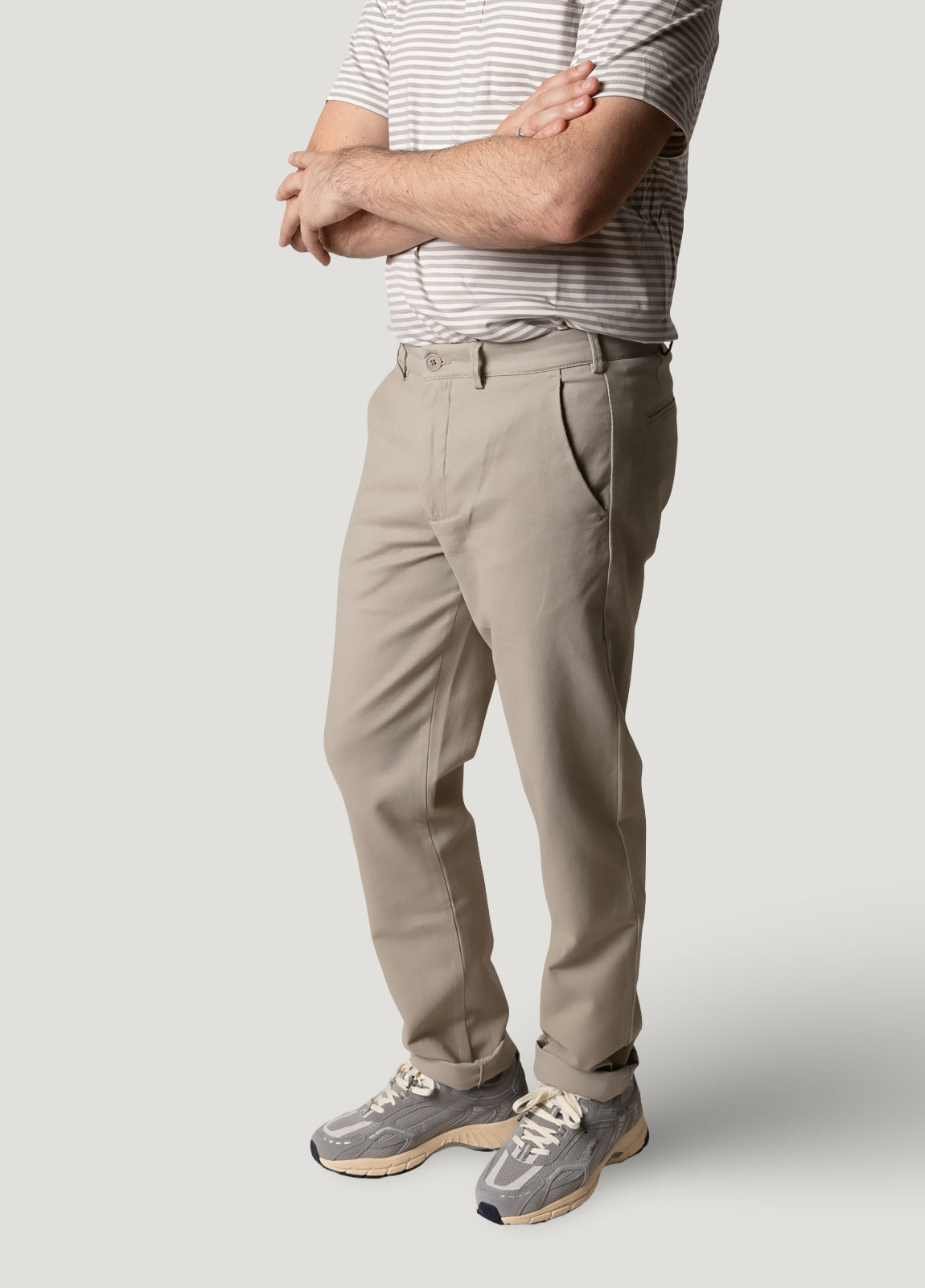 Pantalón chino regular beige