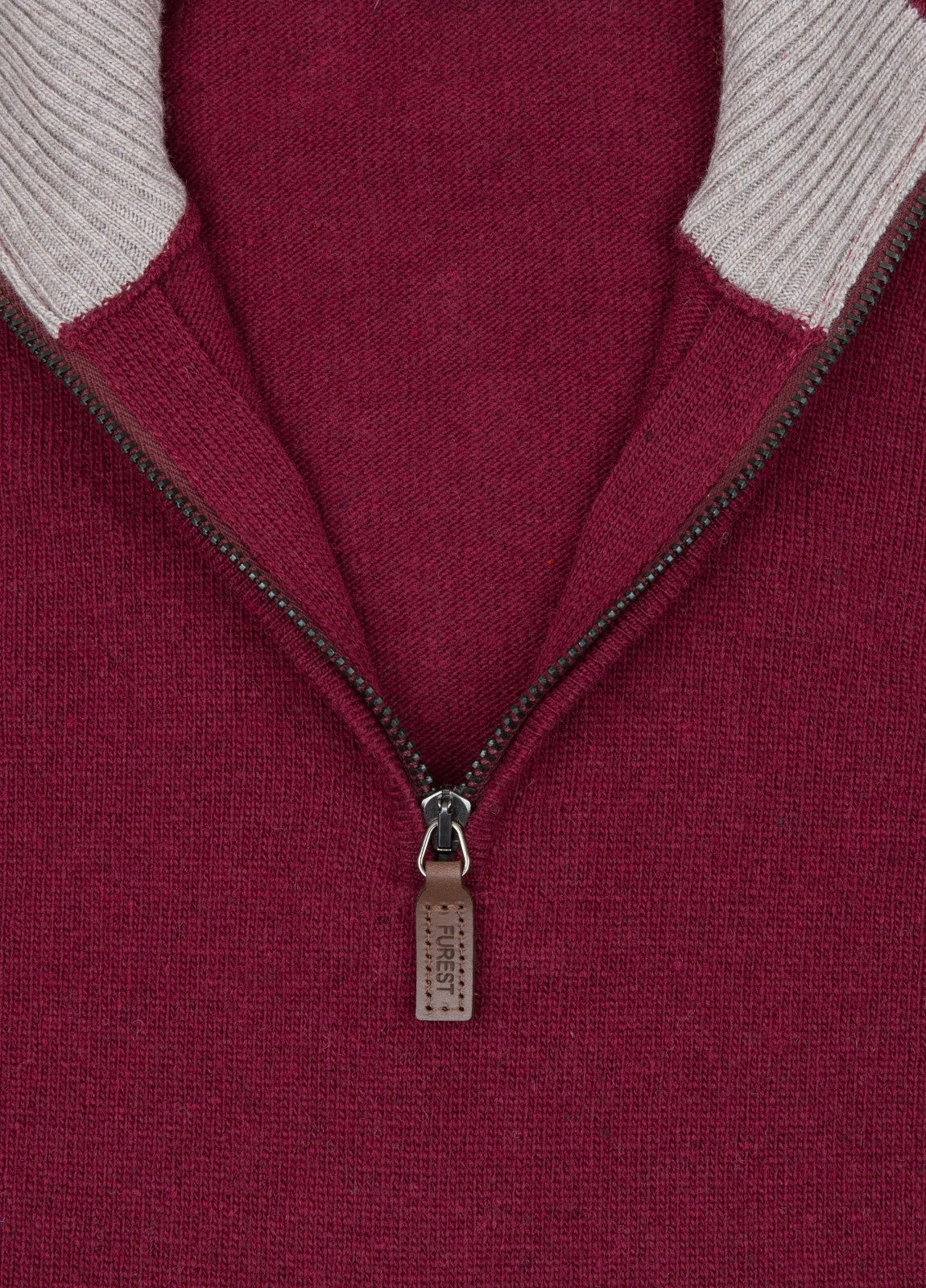 Jersey cuello zip rojo